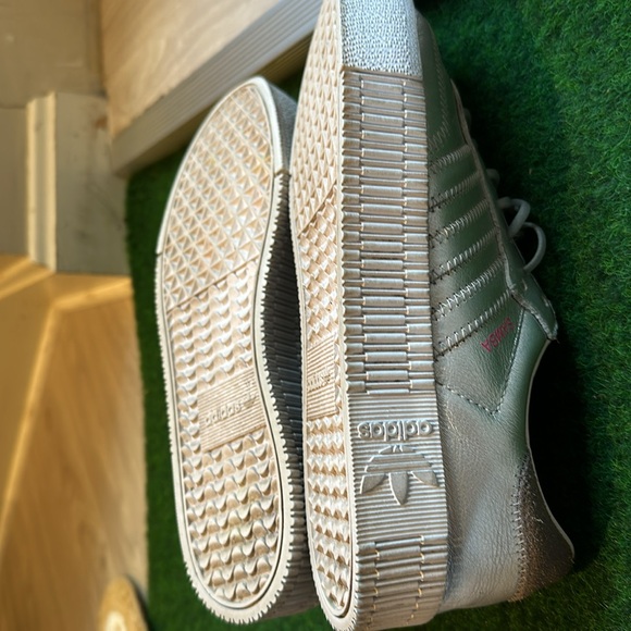 adidas Women's Samba Rose Lux Luster Metallic Sneaker Silver Size 7 - Picture 4 of 6